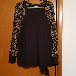 Long sleeve tie front shirt